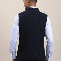 turtle Solid Men Waistcoat image 2