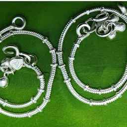 priyanshu industries Beauty Traditional super Lokking Bollywood Sober Ghungroo Sterling Silver Anklet image 4