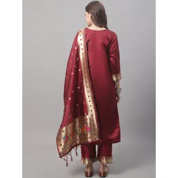 vredevogel Women Cotton Silk Kurta Pant Set image 2