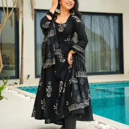 divastri Women Viscose Rayon Kurta Palazzo Dupatta Set-picture-12