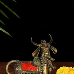 SHREE KALA HOME DECOR Bronze & Red Hindu Mythology Spiritual Brass Nandi Idol-picture-12