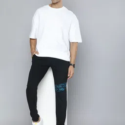 HRX by Hrithik Roshan Men Lifestyle Typography Printed Terry Joggers image 4