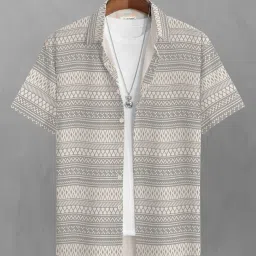 bullmer Men Geometric Print Regular Fit Shirt image 1