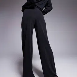 asos design Wide-Leg Flat-Front Pants image 2
