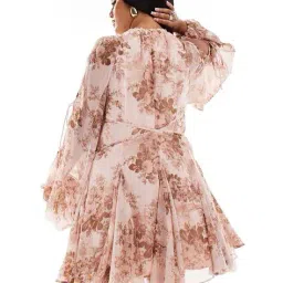 asos design Floral Print Split-Front Mini Shift Dress with Curve Exclusive Insert Detail image 2