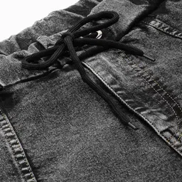 paris hamilton Men Lightly Washed Jogger Jeans image 5