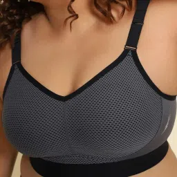van heusen Non-Wired Sports Bra with Adjustable Strap image 5