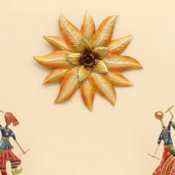 vedas Ena Flower Small Metal Wal Art-picture-15
