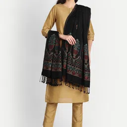 HK colours of fashion Women Black Woven Design Shawl-picture-18