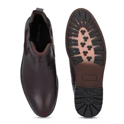 San Frissco Men Maroon Solid Chelsea Boots image 5