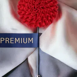 PELUCHE Unisex Red Bold Beauty Brooch Lapel Pin-picture-11