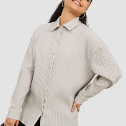 Styli Women Textured Woven Oversized Longline Shirt-image-22