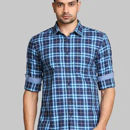 Parx Men Blue Slim Fit Checked Casual Shirt-picture-23