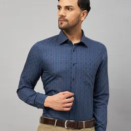 LOUIS STITCH Comfort Checked Cotton Formal Shirt-picture-26