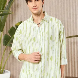 Beyoung Men Spread Collar Striped Casual Shirt-image-44