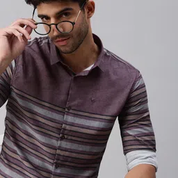 SHOWOFF Men Mauve Comfort Horizontal Stripes Striped Casual Shirt-picture-39