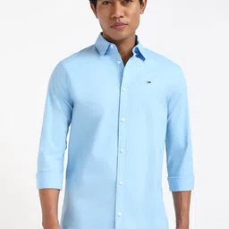 Tommy Hilfiger Men Spread Collar Solid Cotton Casual Shirt-image-25