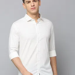 SHOWOFF Micro Ditsy Printed Cotton Casual Shirt-image-49