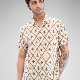SPYKAR Men Slim Fit Opaque Geometric Printed Spread Collar Casual Shirt image 1