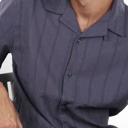 Celio Classic Cuban Striped Casual Shirt image 2