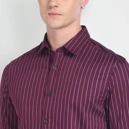 Flying Machine Vertical Striped Pure Cotton Slim Fit Casual Shirt image 5