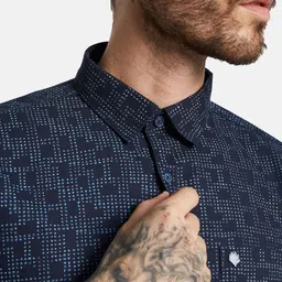 METTLE Men Geometric Printed Opaque Casual Shirt image 2