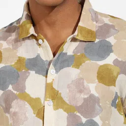 Campus Sutra Cream Classic Abstract Printed Cotton Casual Shirt image 2