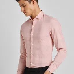 Peter England Men Slim Fit Checked Formal Shirt image 2