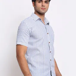 Enchanted Drapes Men Vertical Striped Casual Shirt image 3
