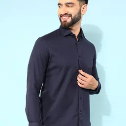 Crimsoune Club Men Classic Slim Fit Opaque Casual Shirt image 3