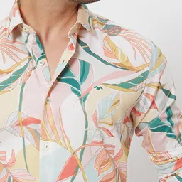 Mufti Men Slim Fit Abstract Printed Spread Collar Cotton Casual Shirt image 3