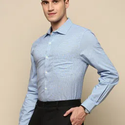 INVICTUS Standard Printed Cotton Spread Collar Slim Fit Opaque Formal Shirt image 2