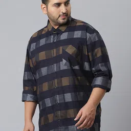 Instafab Plus Men Plus Size Classic Buffalo Checks Cotton Casual Shirt image 2