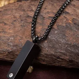 SALTY Men Stone-Studded Chain-picture-39