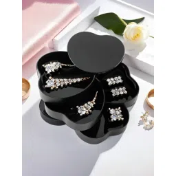UMAI Heart-Shaped Jewellery Organiser, Black image 1