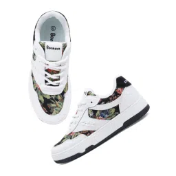 Iconics White Black Women Floral Sneakers-image-43