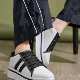 Shoetopia Smart Casual Lace-up Trendy Black Sneakers-picture-35