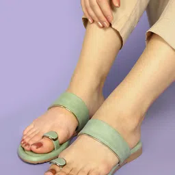 Paragon Lightweight And Ultra Comfortable One Toe Flats-picture-18