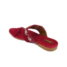 DESI COLOUR Embellished Ethnic One Toe Flats image 2