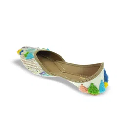 Fulkari Embellished Leather Mojaris image 3