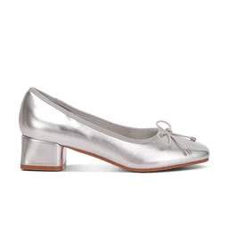 London Rag Bow Detailed Block Heeled Pumps image 3