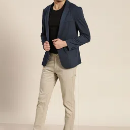 INVICTUS Men Navy Blue Solid Single-Breasted Smart Casual Blazer image 5