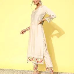 Kvsfab Women Floral Embroidered Regular Sequinned Kurta with Trousers & With Dupatta image 3