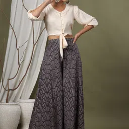 Juniper Ethnic Motifs Printed Flared Palazzos image 5