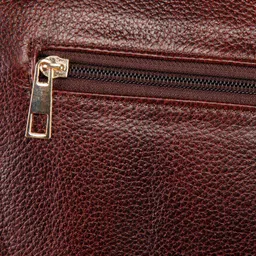 GENWAYNE Leather Textured Structured Shoulder Bag image 5