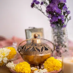 Ritualistic Gold Toned Textured Brass Dhoop Dani with Handle-picture-19