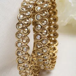 KARATCART Set Of 2 Gold-Plated Kundan-Studded Bangles-image-94