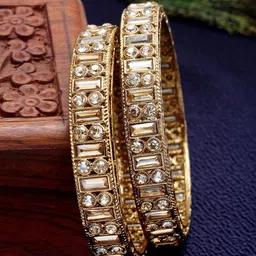 KARATCART Set of 2 Gold-Plated Kundan Stones-Studded Antique Rajwadi Bangle-picture-19