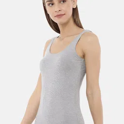 Macrowoman W-Series Round Neck Thermal Camisole image 2