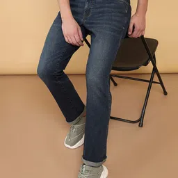 Wrangler Men Millard Straight Fit Clean Look Light Fade Stretchable Cotton Jeans-picture-2